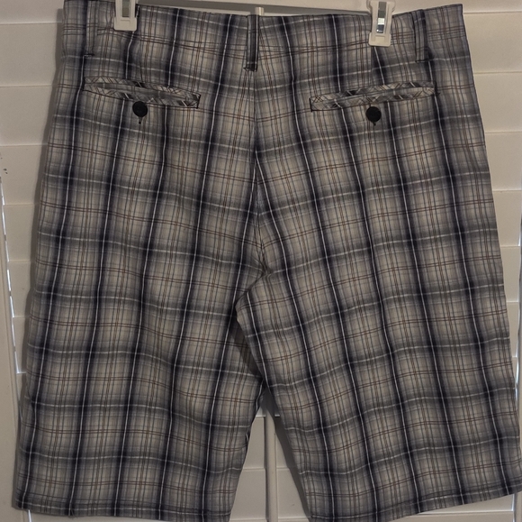 Avirex Mens Plaid Shorts - Picture 2 of 3